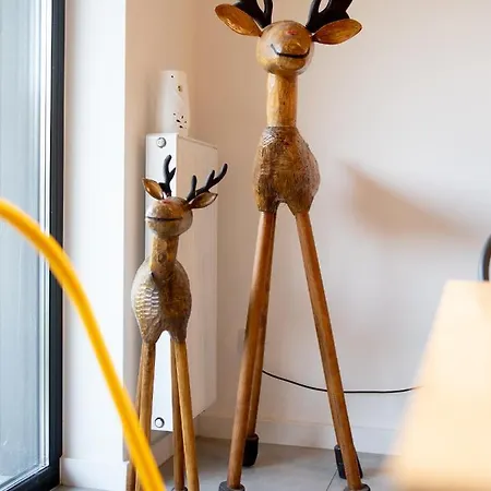 Ptasie Nowosc Z Widokiem Na Gory