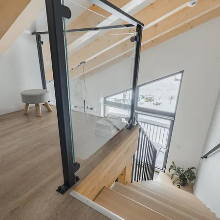 Ptasie Nowosc Z Widokiem Na Gory 아파트 슈차이르크