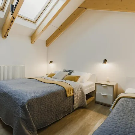 Ptasie Nowosc Z Widokiem Na Gory