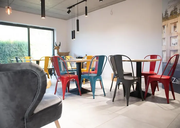 아파트 Ptasie Nowosc Z Widokiem Na Gory 슈차이르크