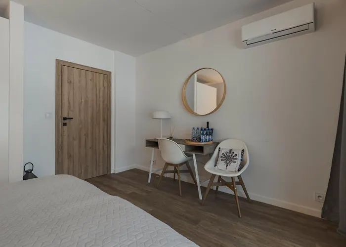 Ptasie Nowosc Z Widokiem Na Gory