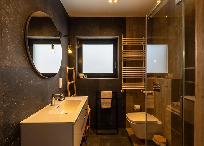 아파트 Ptasie Nowosc Z Widokiem Na Gory 슈차이르크