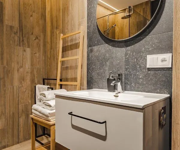 Ptasie Nowosc Z Widokiem Na Gory שצ'צ'ירק