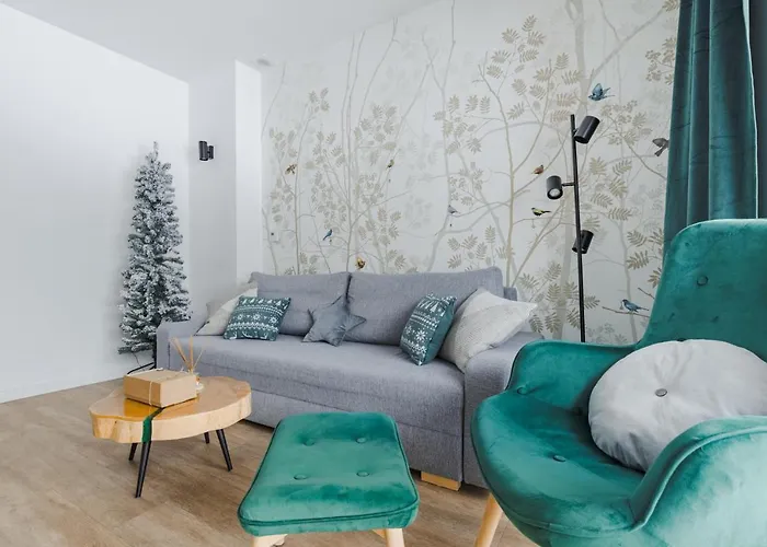 Ptasie Nowosc Z Widokiem Na Gory * 슈차이르크