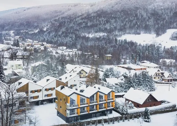 Ptasie Nowosc Z Widokiem Na Gory